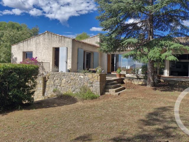Maison 10 pièces 240 m²