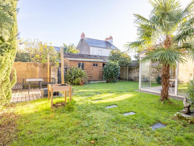 Maison 10 pièces 214 m²