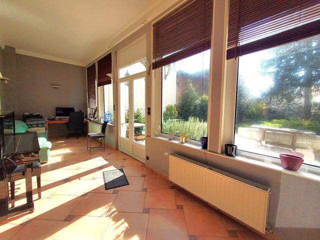 Maison 10 pièces 240 m²