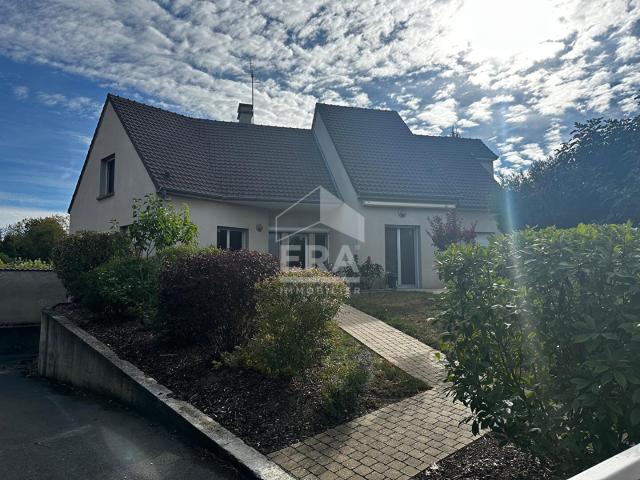 Maison 10 pièces 240 m²