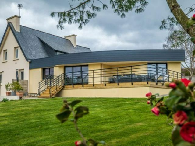 Maison 10 pièces 242 m²