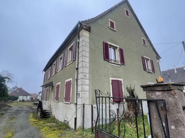 Maison 10 pièces 242 m²