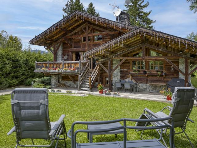 Maison 10 pièces 247 m²