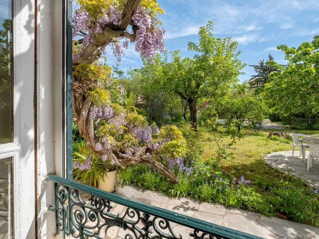 Maison 10 pièces 244 m²