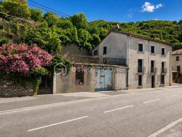 Maison 10 pièces 245 m²