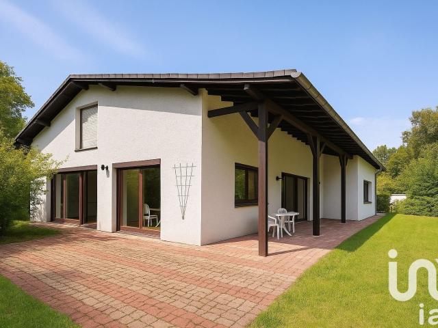 Maison 10 pièces 245 m²