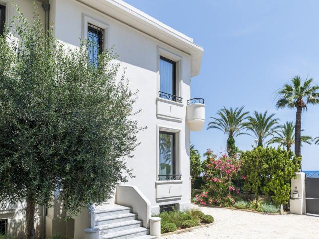 Maison 10 pièces 248 m²