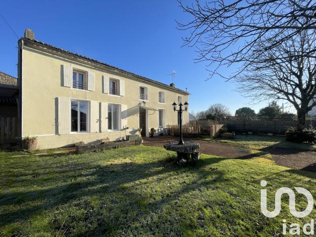Maison 10 pièces 248 m²