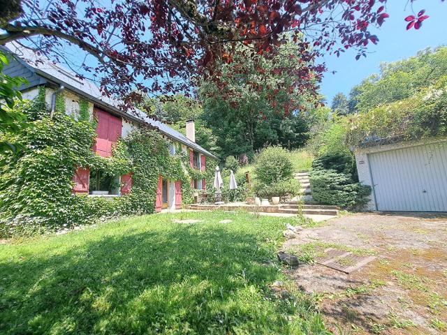 Maison 10 pièces 249 m²