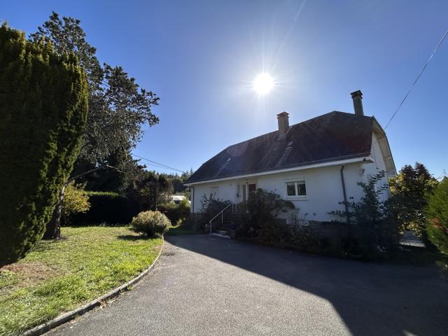 Maison 10 pièces 249 m²