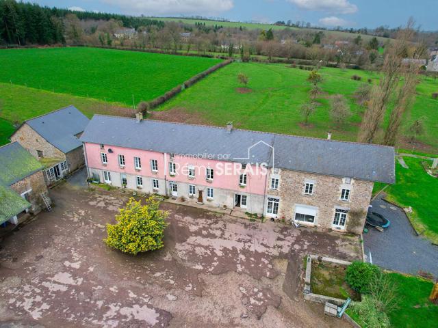 Maison 10 pièces 250 m²