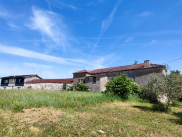 Maison 10 pièces 250 m²