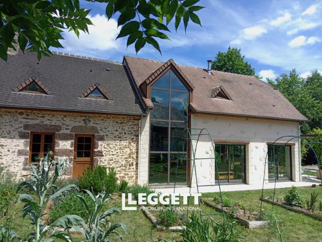 Maison 10 pièces 250 m²
