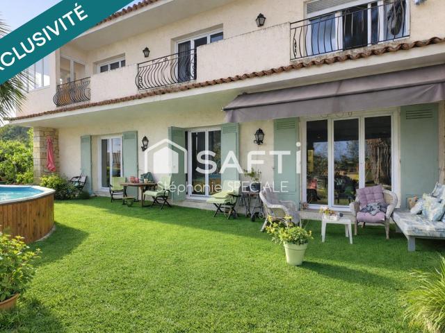 Maison 10 pièces 247 m²