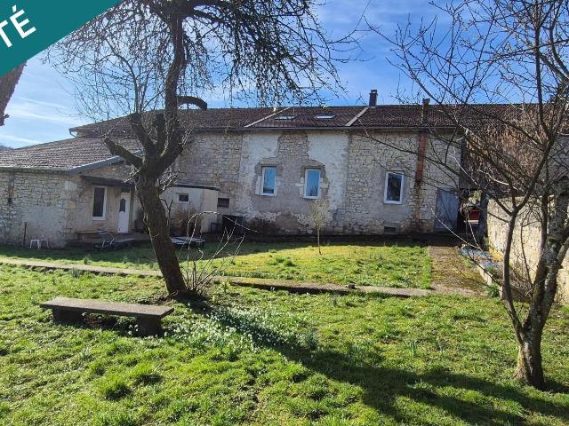 Maison 10 pièces 250 m²