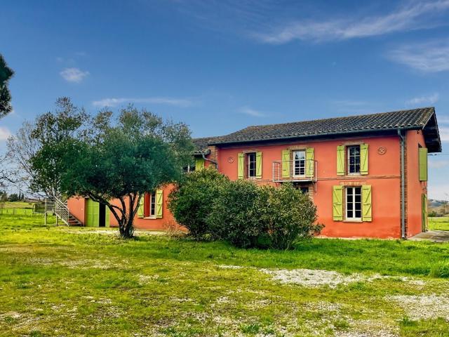 Maison 10 pièces 257 m²