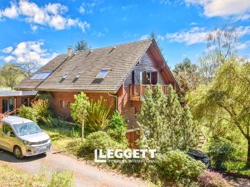 Maison 10 pièces 257 m²
