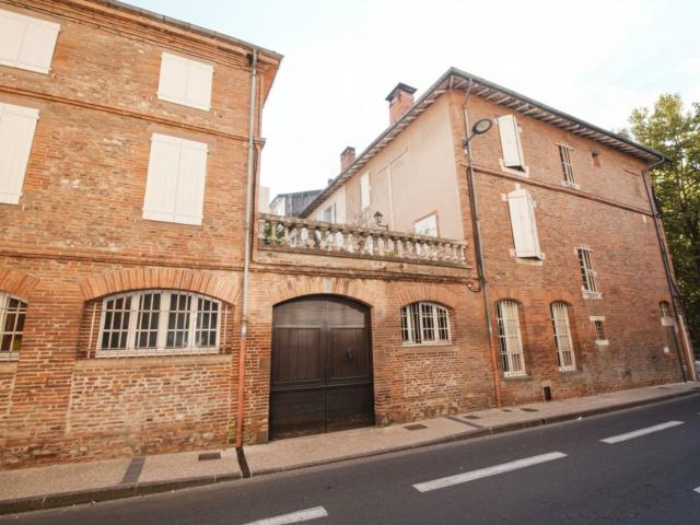Maison 10 pièces 257 m²