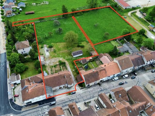 Maison 10 pièces 255 m²