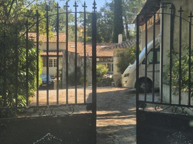 Maison 10 pièces 259 m²