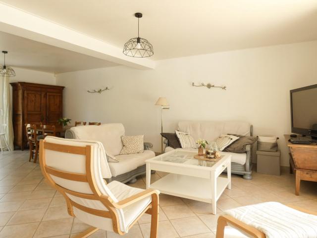 Maison 10 pièces 259 m²
