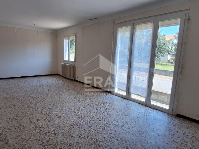 Maison 10 pièces 260 m²
