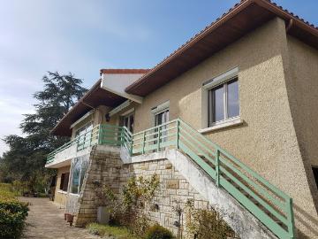 Maison 10 pièces 260 m²