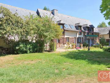 Maison 10 pièces 264 m²