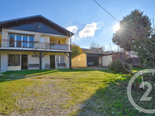 Maison 10 pièces 265 m²