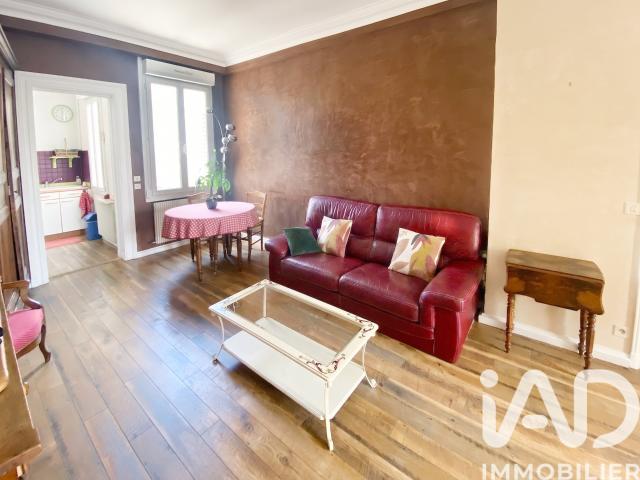 Maison 10 pièces 268 m²