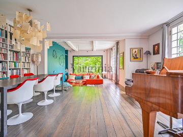 Maison 10 pièces 270 m²