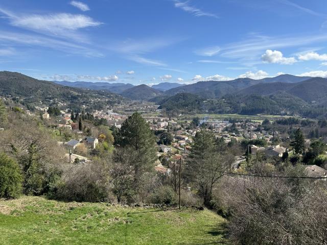 Maison 10 pièces 270 m²