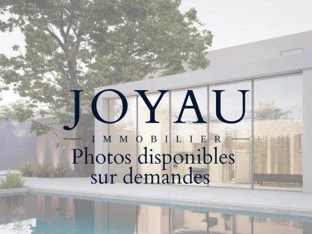 Maison 10 pièces 272 m²