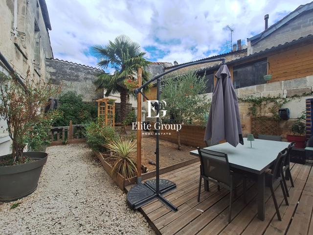 Maison 10 pièces 272 m²