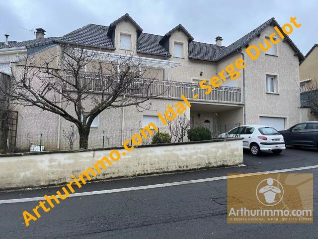 Maison 10 pièces 172 m²