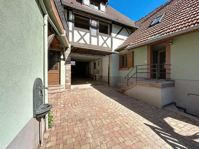 Maison 10 pièces 274 m²