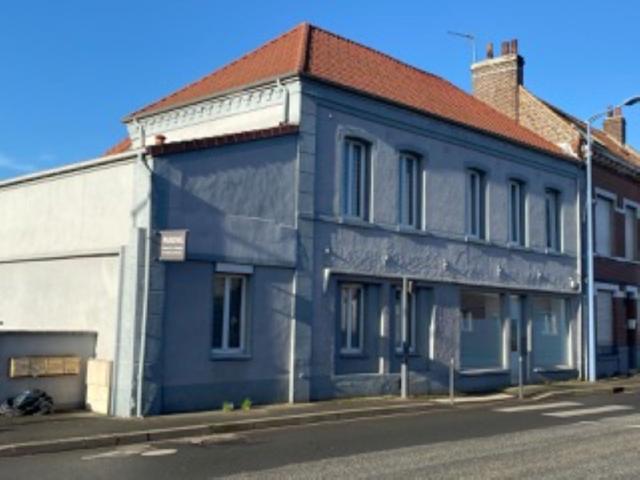 Maison 10 pièces 275 m²