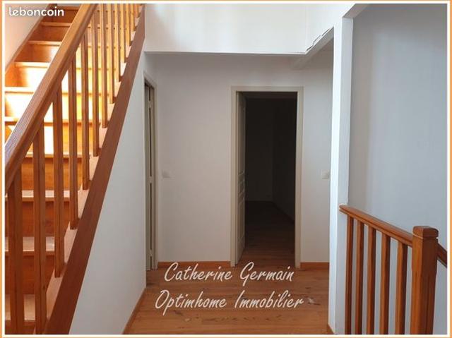 Maison 10 pièces 276 m²