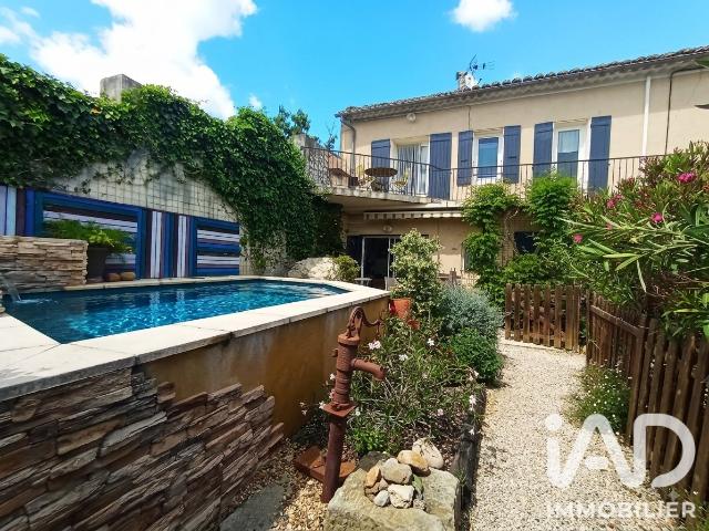 Maison 10 pièces 283 m²