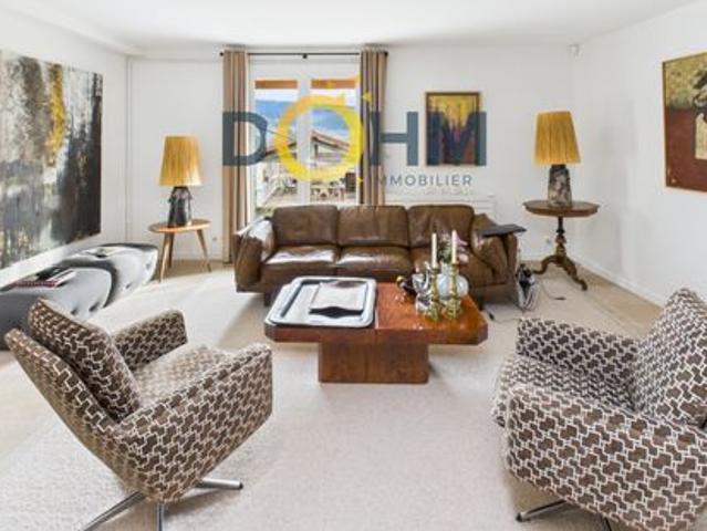 Maison 10 pièces 283 m²