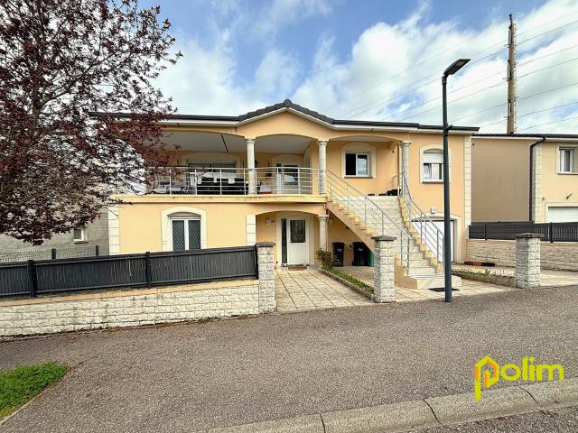 Maison 10 pièces 280 m²