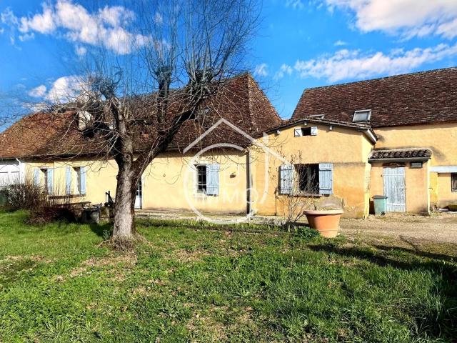 Maison 10 pièces 280 m²