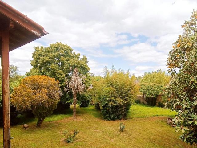 Maison 10 pièces 280 m²