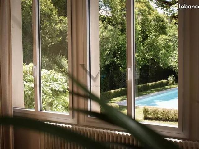 Maison 10 pièces 287 m²