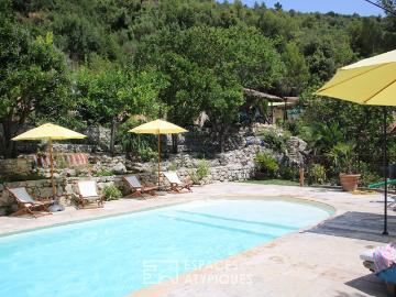Maison 10 pièces 285 m²