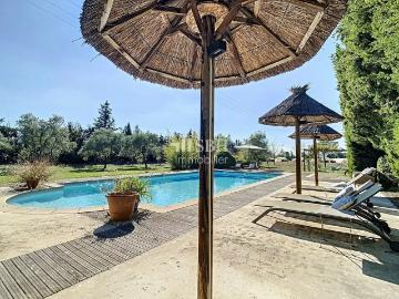 Maison 10 pièces 285 m²