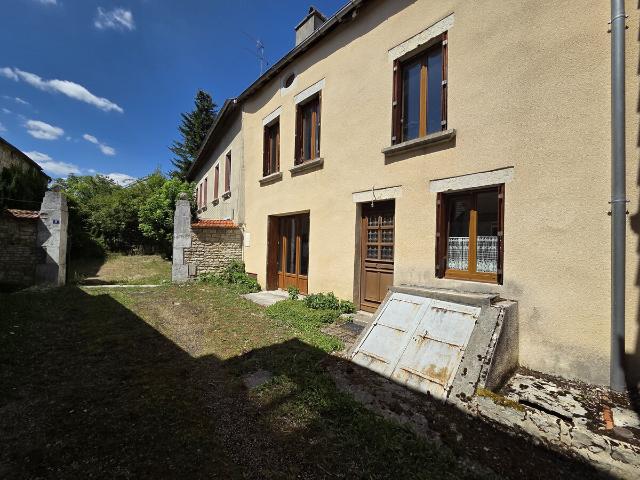 Maison 10 pièces 286 m²