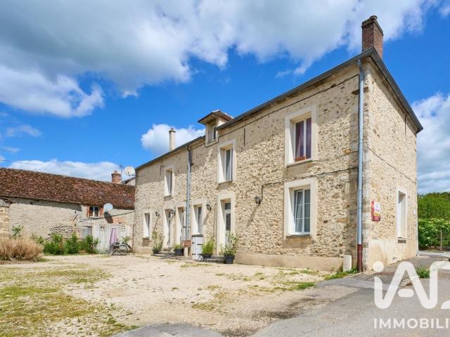 Maison 10 pièces 288 m²