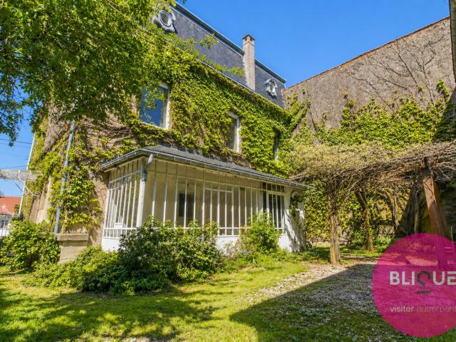 Maison 10 pièces 289 m²