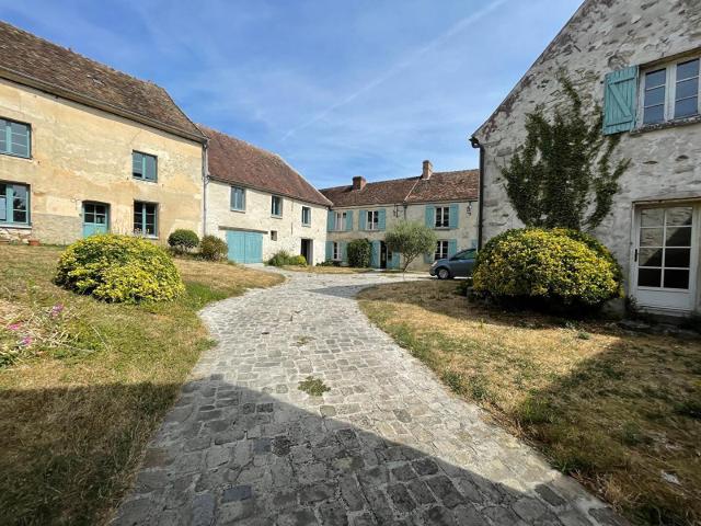 Maison 10 pièces 293 m²